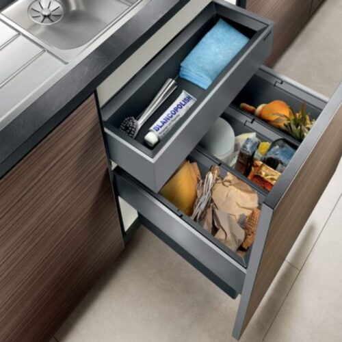 Ảnh thực tế thùng rác âm tủ Blanco Select 60/3 Organ 3 ngăn